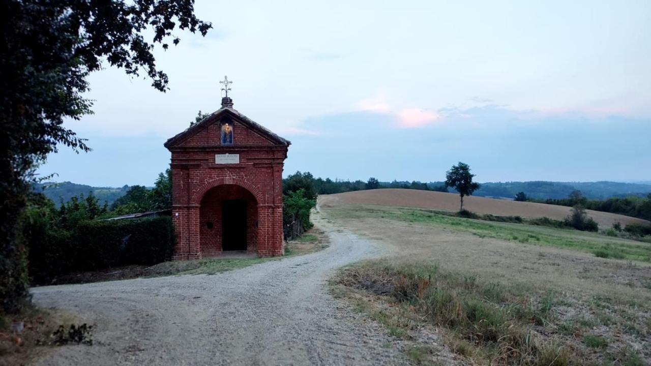 La Valle Incantata Villanova d'Asti Экстерьер фото